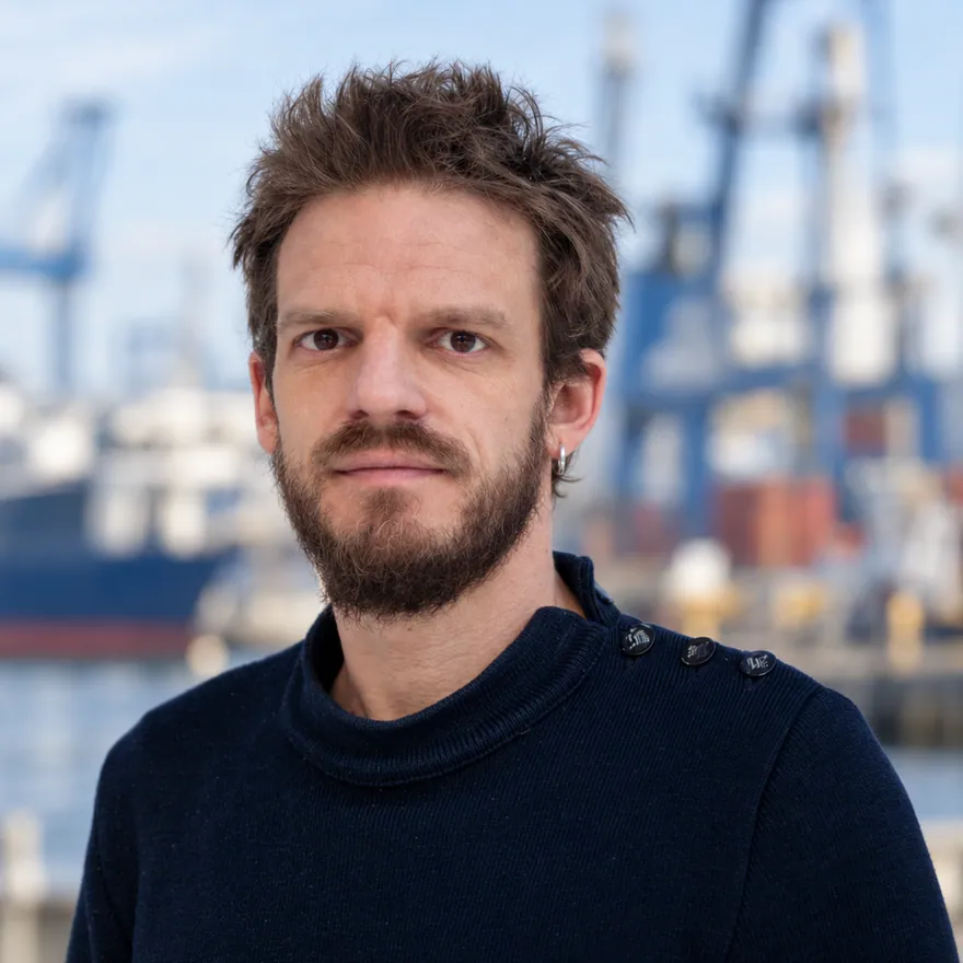 Portrait de Simon Delvoye, ingénieur et associé de Zéphyr & Borée